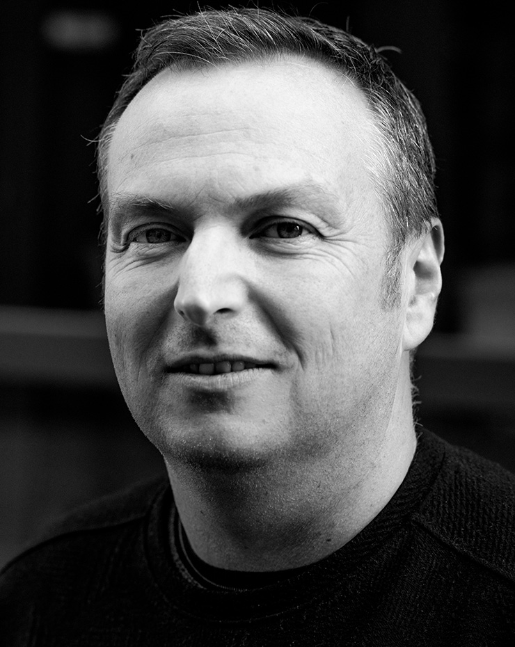 Jean-Baptiste Faury, vente de cheminées et poêles design haut de gamme à Caminus Montpellier